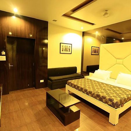 אג'מר Hotel Harmony מראה חיצוני תמונה